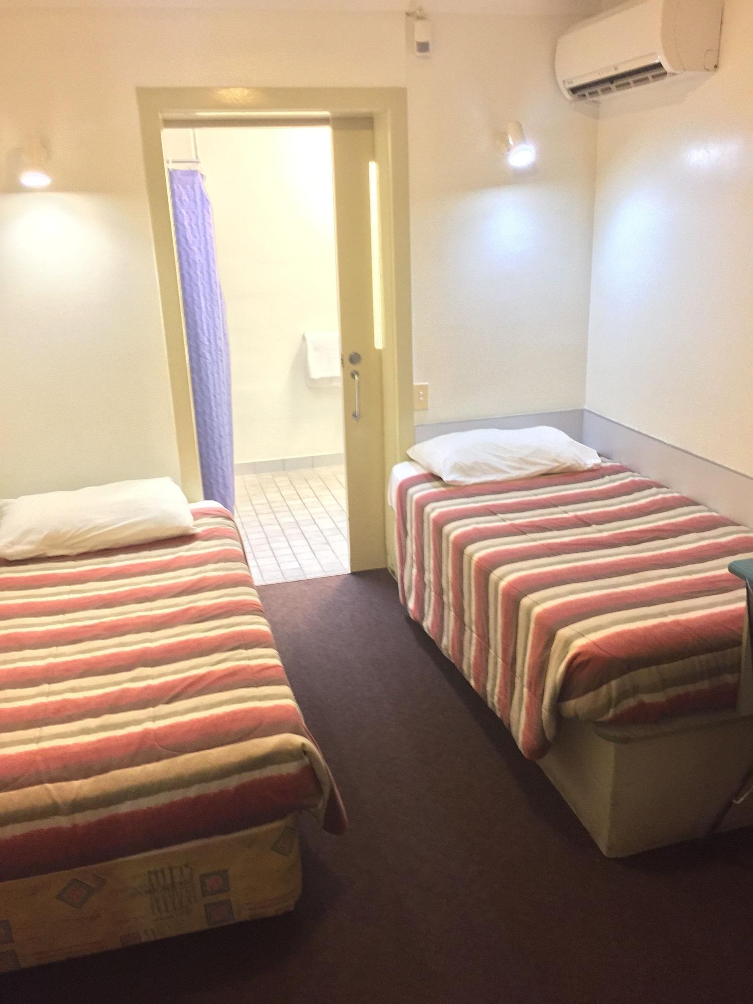 דארווין Value Inn מראה חיצוני תמונה
